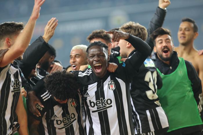 Beşiktaşta son dakika Sergen Yalçından Josef de Souza yerine...