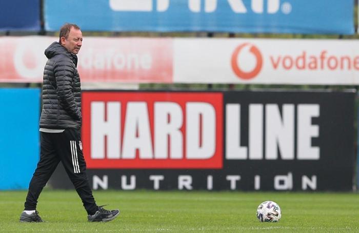 SON DAKİKA Beşiktaşın Fenerbahçe maçı muhtemel 11i