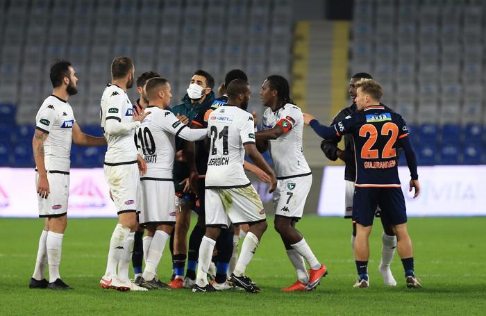 Başakşehir-Denizlispor maçının ardından ortalık karıştı
