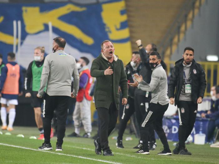 Sergen Yalçın derbiden sonra ilk kez açıkladı Fenerbahçe maçındaki o hareketi...