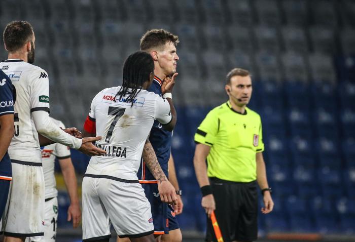 Başakşehir-Denizlispor maçının ardından ortalık karıştı