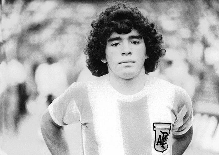 İşte Maradonanın lakaplarının sırrı: El Pelusa, El Cebollita, El Pibe de Oro...