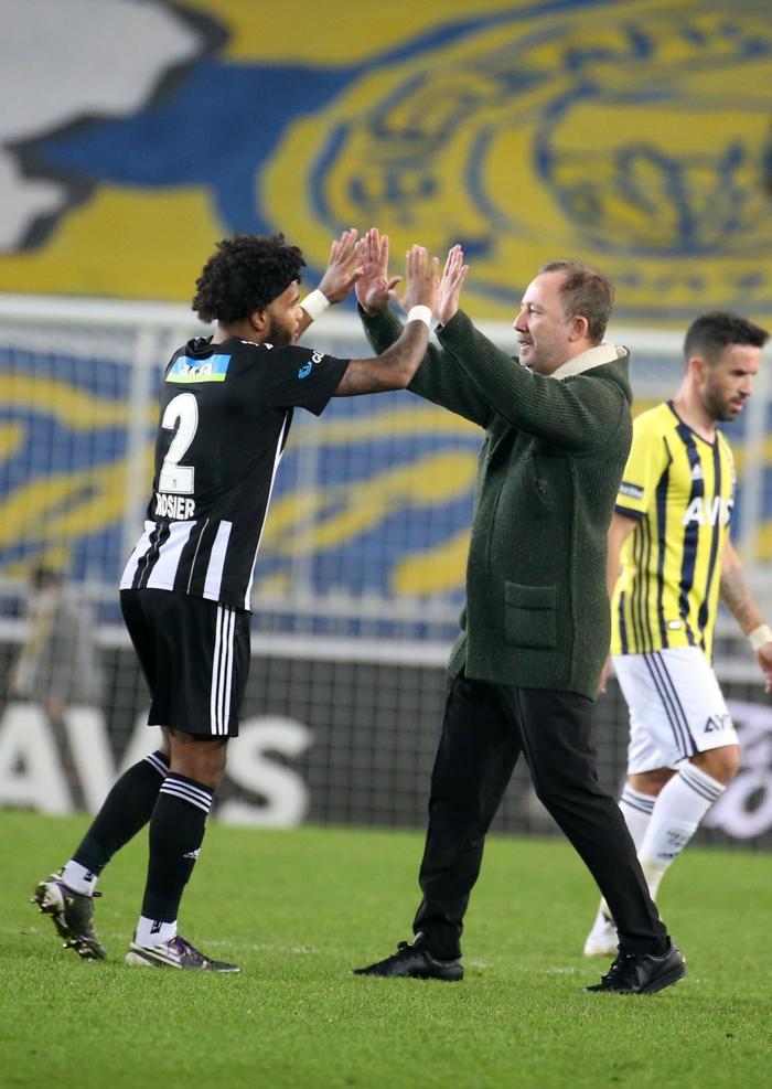Sergen Yalçın derbiden sonra ilk kez açıkladı Fenerbahçe maçındaki o hareketi...