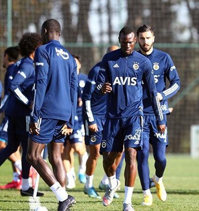 Fenerbahçede Beşiktaş derbisi öncesi son dakika