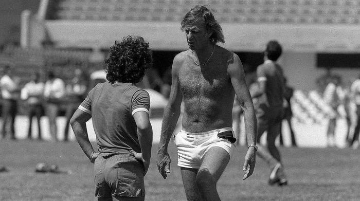İşte Maradonanın lakaplarının sırrı: El Pelusa, El Cebollita, El Pibe de Oro...