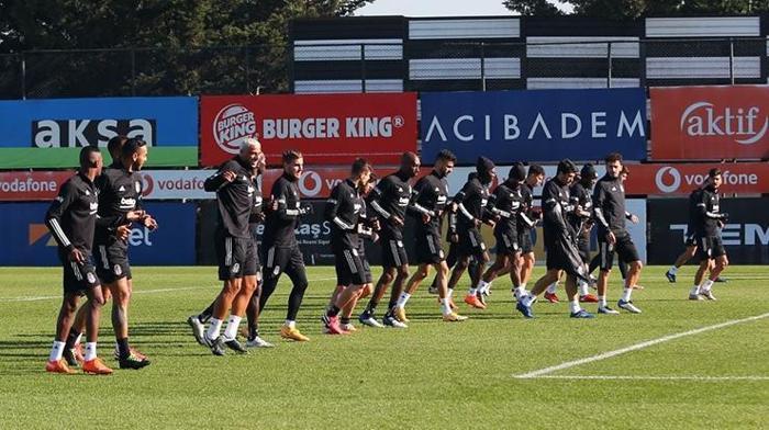 Beşiktaşta Fenerbahçe derbisi öncesi son dakika