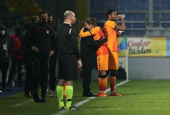 Galatasarayda Fatih Terimden kadro kararı