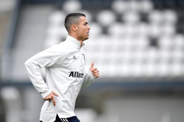 İşte Ronaldonun yeni adresi Yıllık maaşı hayrete düşürdü