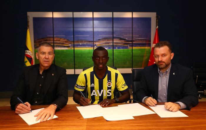 Fenerbahçenin yeni transferi Papiss Cissenin forma numarası belli oldu