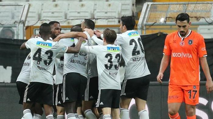 SON DAKİKA PSV Beşiktaşın yıldızını istiyor 8 milyon euroluk teklif