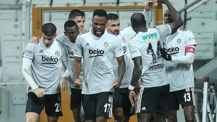 SON DAKİKA PSV Beşiktaşın yıldızını istiyor 8 milyon euroluk teklif