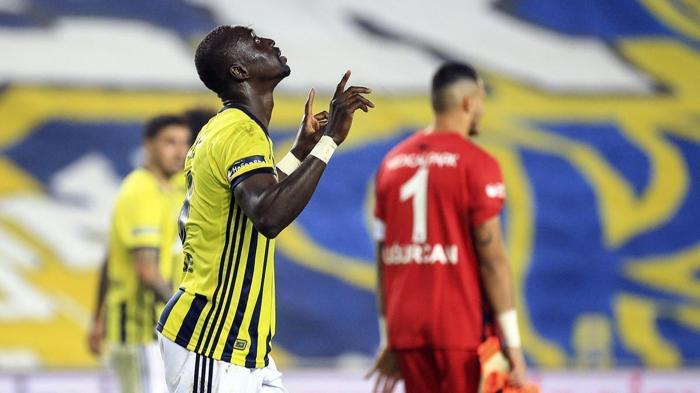 Fenerbahçenin Sivas Belediyespor muhtemel 11i Sürpriz isim