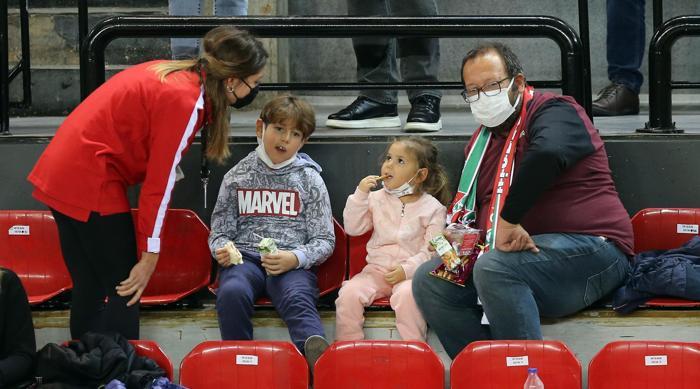 Ayda Gezgin, Pınar Karşıyaka - Afyon Belediyesi maçında