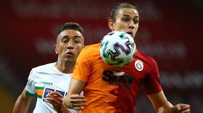 Son dakika - Galatasarayda Taylan Antalyalıya yeni sözleşme İşte alacağı rakam...