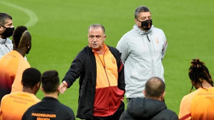 SON DAKİKA Galatasaraya transfer şoku