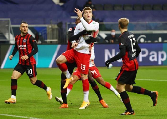 Alexander Sörloth şaşırttı Hocası dayanamadı...