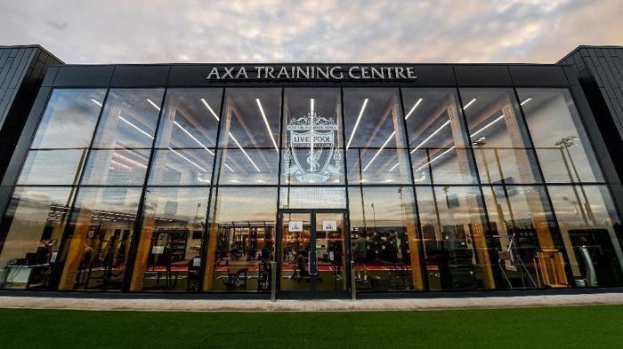 Liverpoolun 50 milyon poundluk yeni antrenman tesisi açıldı