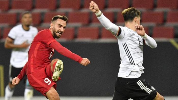 SON DAKİKA Galatasaraya transfer şoku