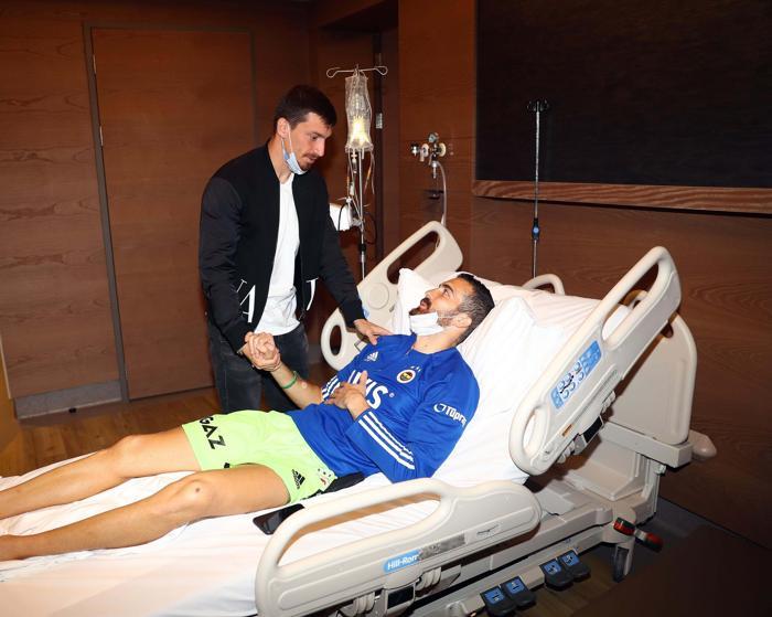 Fenerbahçeli Harun Tekine moral ziyareti