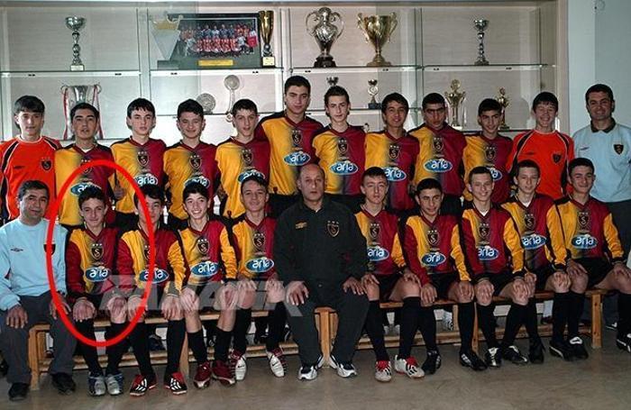 Gerçek bir başarı hikayesi Efecan Karaca 31 yaşında...