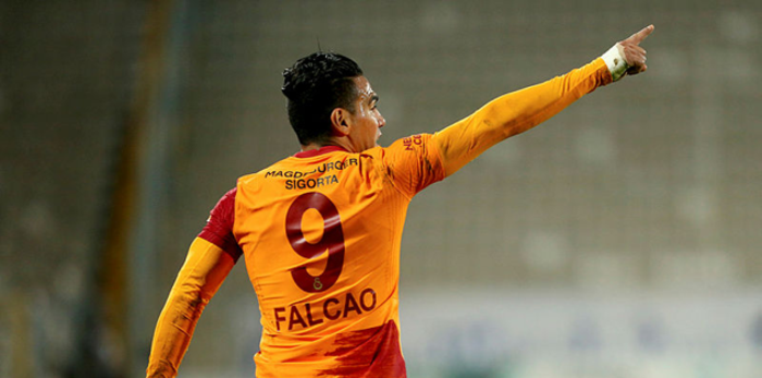 Falcao geri döndü
