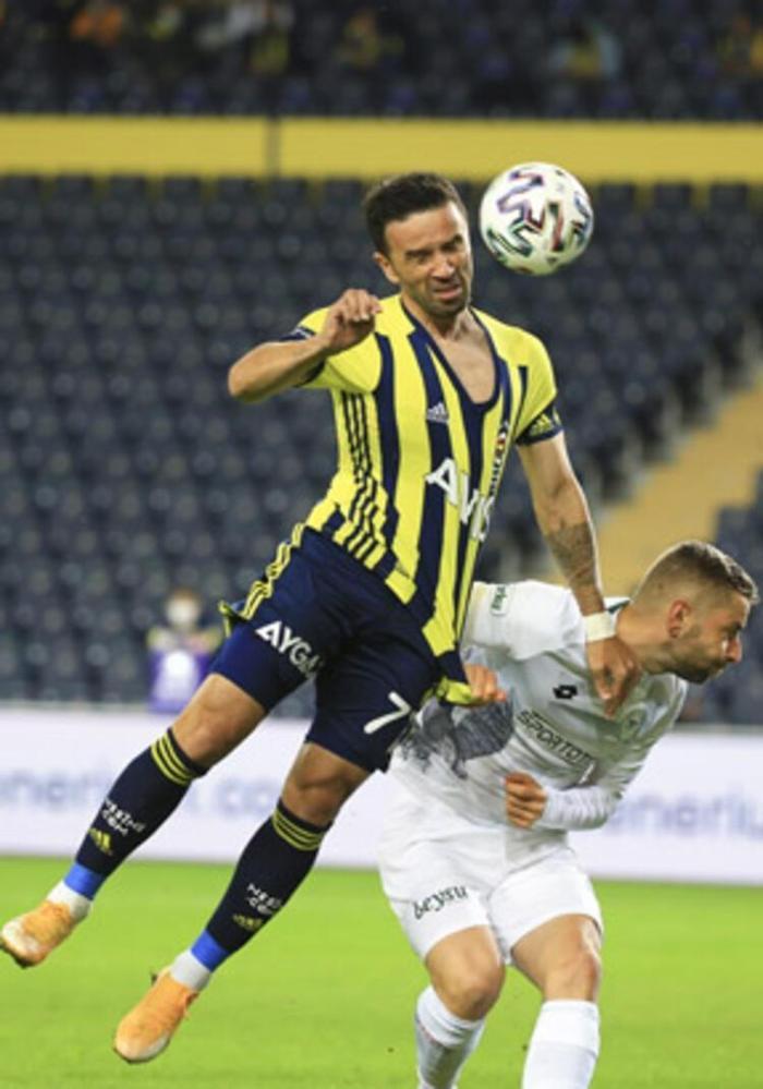 Son dakika Fenerbahçe haberi Erol Bulut yıldız ismi ilk 11e alıyor