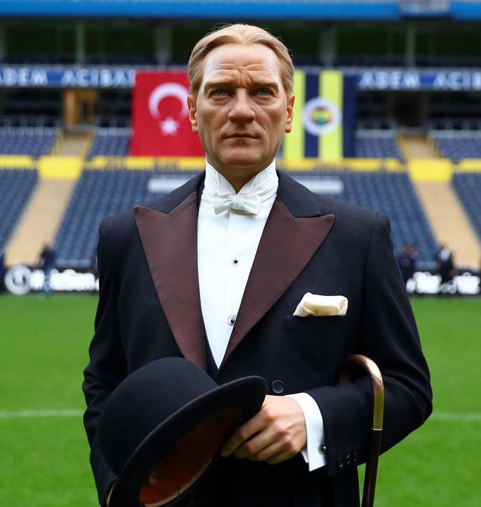 Fenerbahçe, Atatürkü statta andı