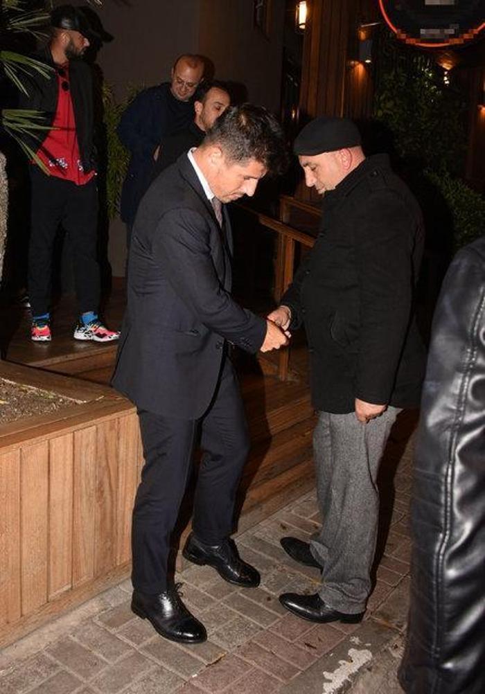 Burak Yılmaz ve Emre Belözoğlundan Arda Turana destek
