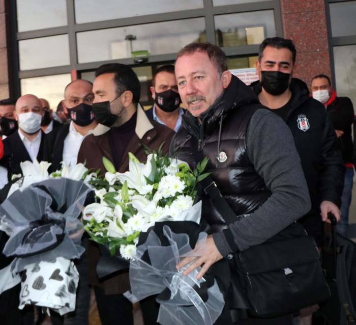 Beşiktaşta Sergen Yalçın kararını verdi Gazianten FK muhtemel 11i...
