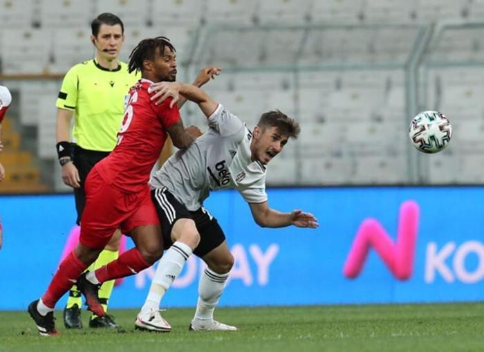 SON DAKİKA Fenerbahçe Dorukhan Toköz için Gökhan Gönül ve Caner Erkin taktiği uygulayacak