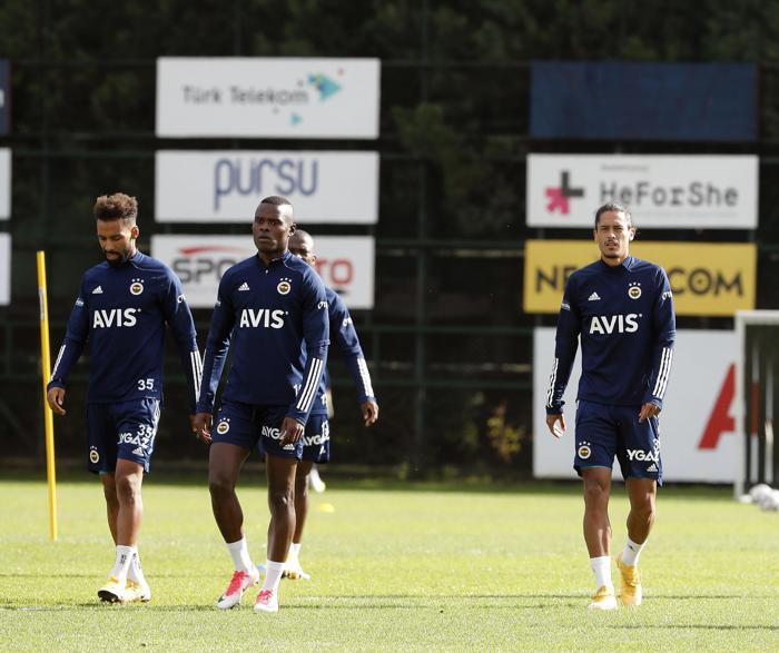 Fenerbahçede son dakika Tolga Ciğerci idmanda yer almadı