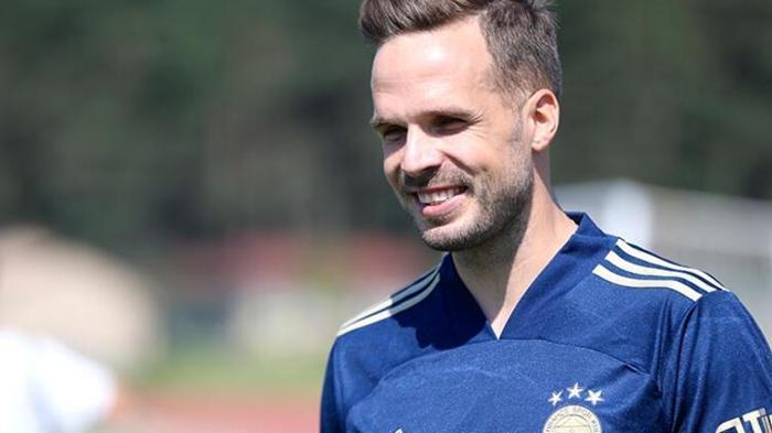 Fenerbahçede Mert Hakan gerçeği Galatasaraya gitmedi ama...