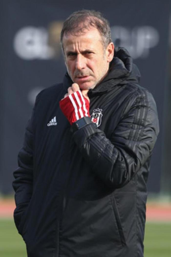 Son dakika - Süper Lig ekibinde Aykut Kocaman sürprizi