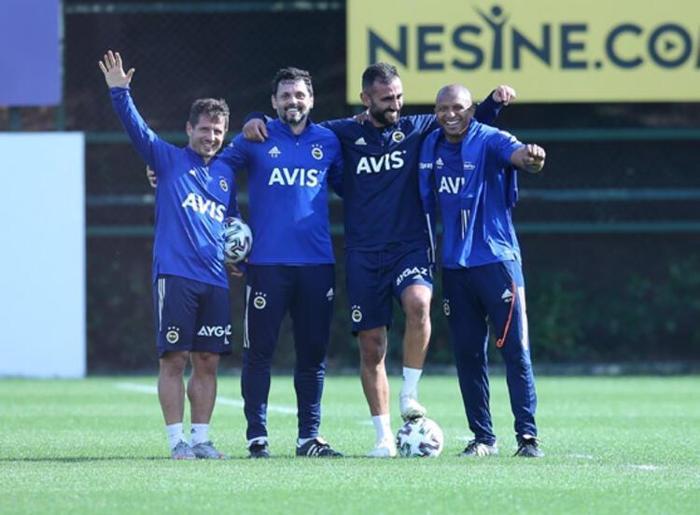 Fenerbahçede Mert Hakan gerçeği Galatasaraya gitmedi ama...