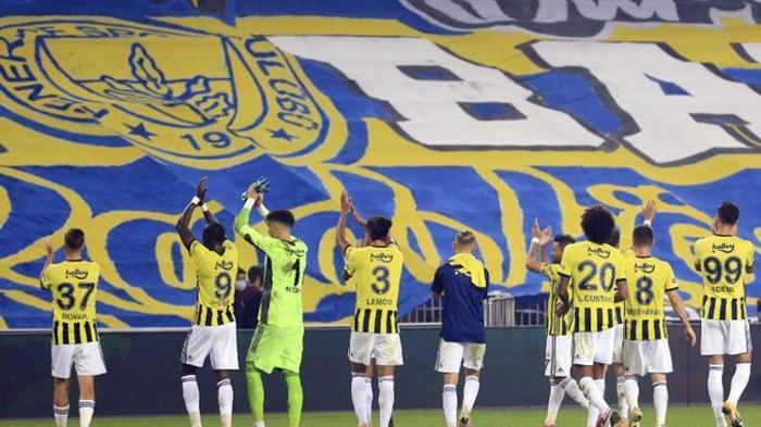 Fenerbahçede son dakika transfer gelişmesi Milli futbolcuya Fransadan teklif