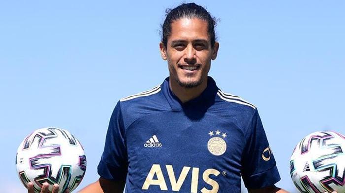 Fenerbahçede Serdar Aziz sürprizi Kimse beklemiyordu...