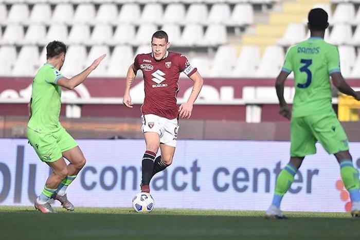 Vedat Muriç sahne aldı, Torino-Lazio maçı nefesleri kesti