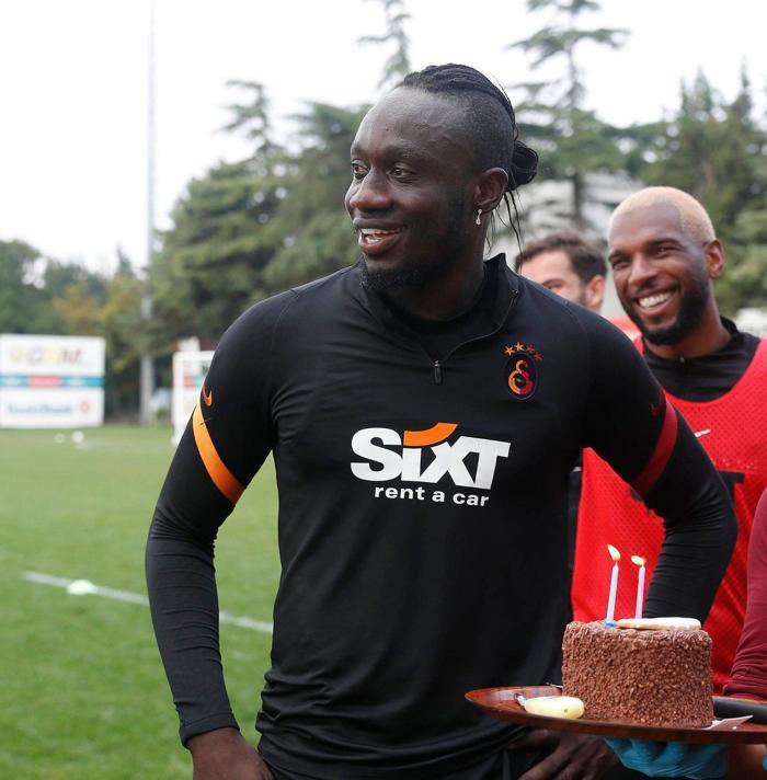 Galatasarayda son dakika Belhanda bugünkü idmanda da yok