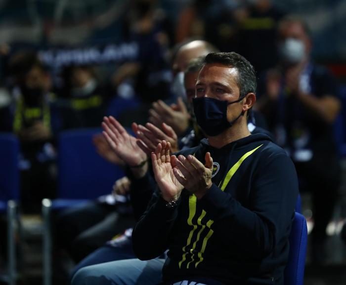 Son Dakika Fenerbahçe Haberleri | Ali Koç ve Emre Belözoğlundan canlı yayında transfer açıklaması