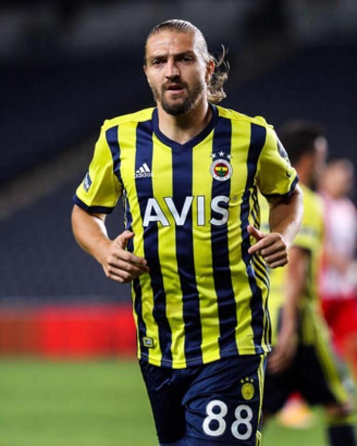 Fenerbahçede Caner Erkin geri döndü