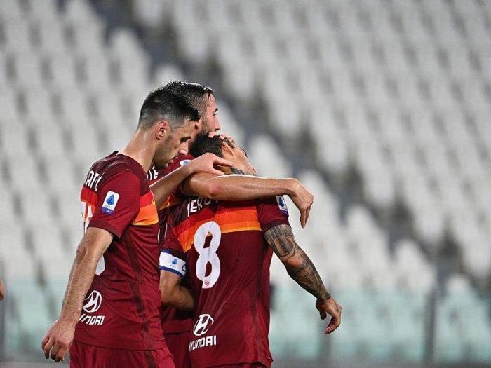 Son dakika | Fenerbahçede yeni transferin emojisi belli oldu