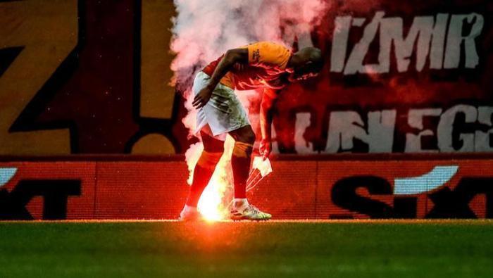Derbide gol yok, meşale var