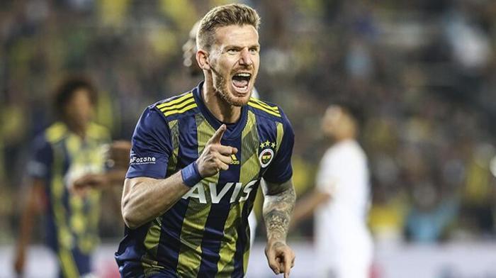 Galatasaray Fenerbahçe derbisi sonrasında flaş hamle Sarı lacivertli futbolcuyla yollar ayrılıyor