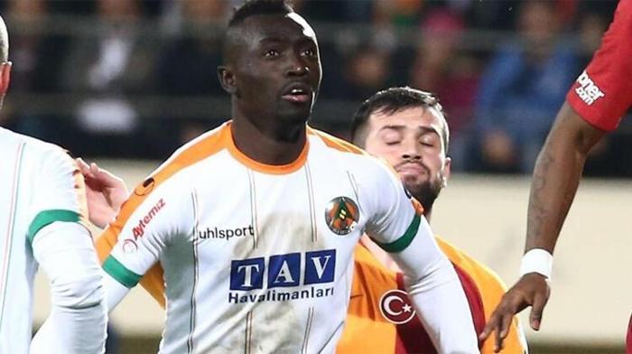 Transferde son dakika Fenerbahçeye Süper Ligden golcü