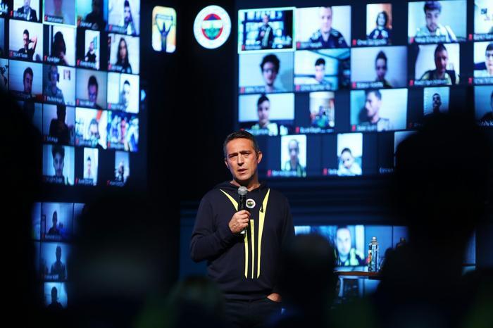 Son Dakika Fenerbahçe Haberleri | Ali Koç ve Emre Belözoğlundan canlı yayında transfer açıklaması