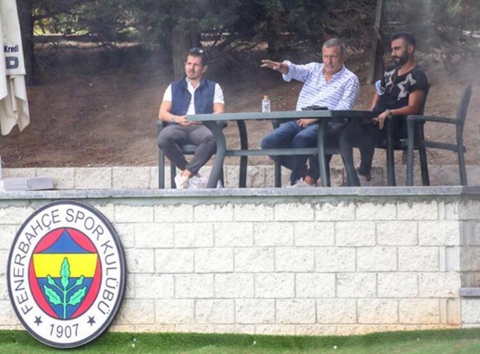 Galatasaray Fenerbahçe derbisi sonrasında flaş hamle Sarı lacivertli futbolcuyla yollar ayrılıyor