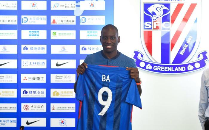 Demba Ba / Beşiktaş -> Shanghai Shenhua | Bonservis: 13 milyon euro