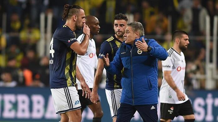 Ersun Yanal: Vedat Muriç ezeli rakibimize imza atmıştı