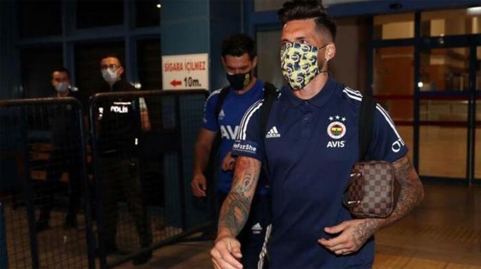 Son dakika | Rıdvan Dilmen transferi açıkladı Emre ile konuştum...