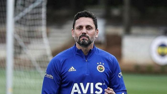 İşte Fenerbahçede lisansı çıkmayan futbolcular